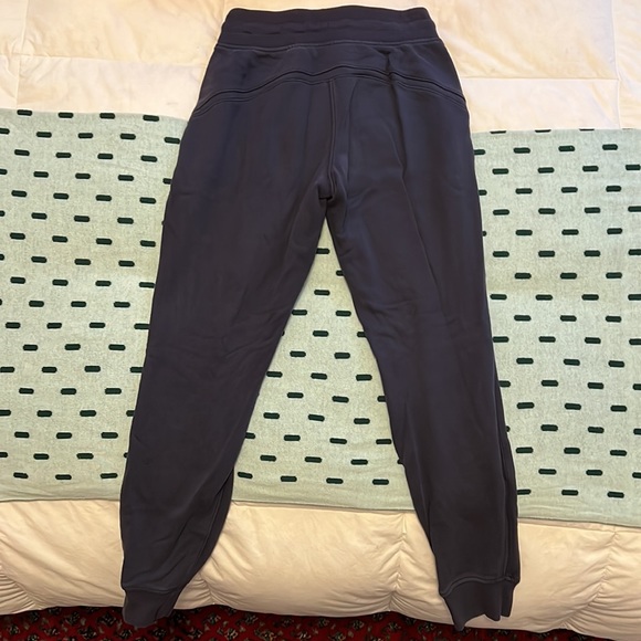 Navy Lululemon Ready to Rulu Joggers - Picture 2 of 3